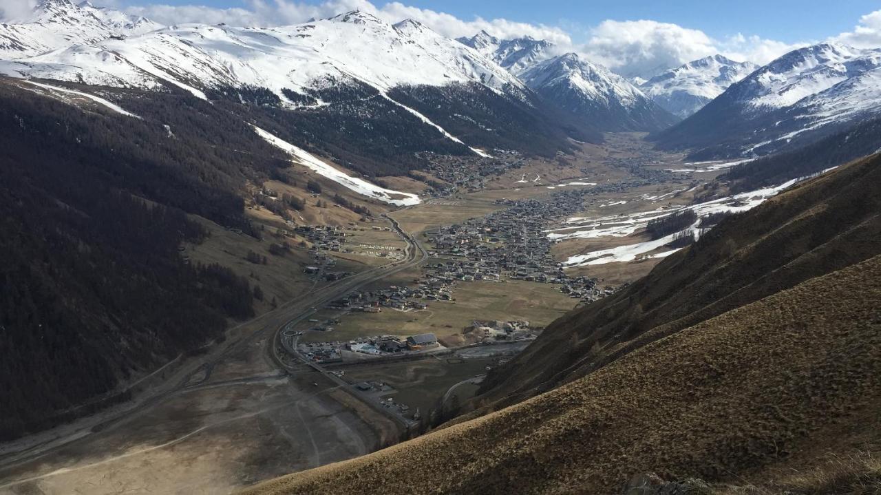 Chalet Giacinto Livigno Buitenkant foto